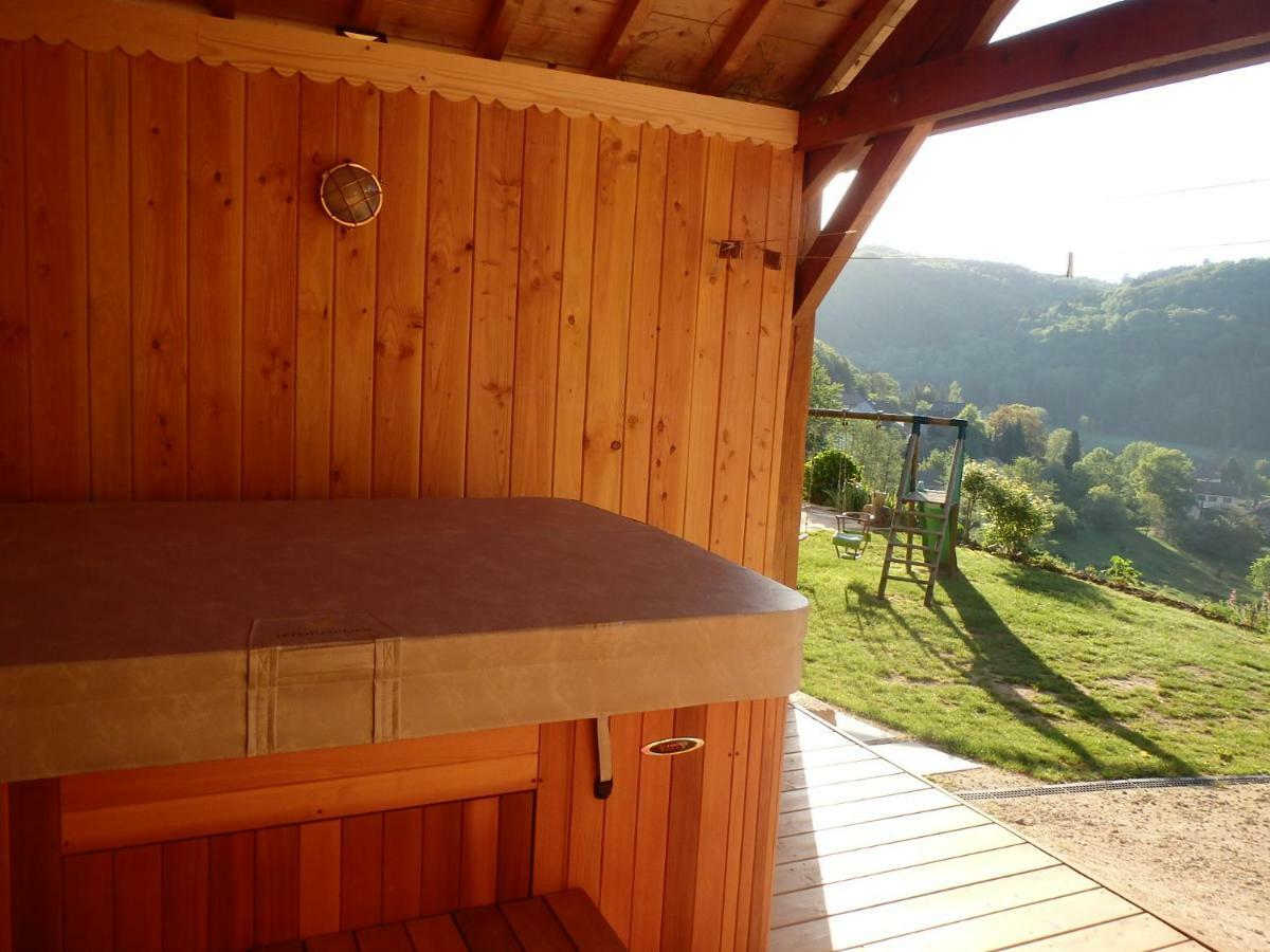 Villa Cora Venez Neuve Avec Spa Saint-Bresson Buitenkant foto